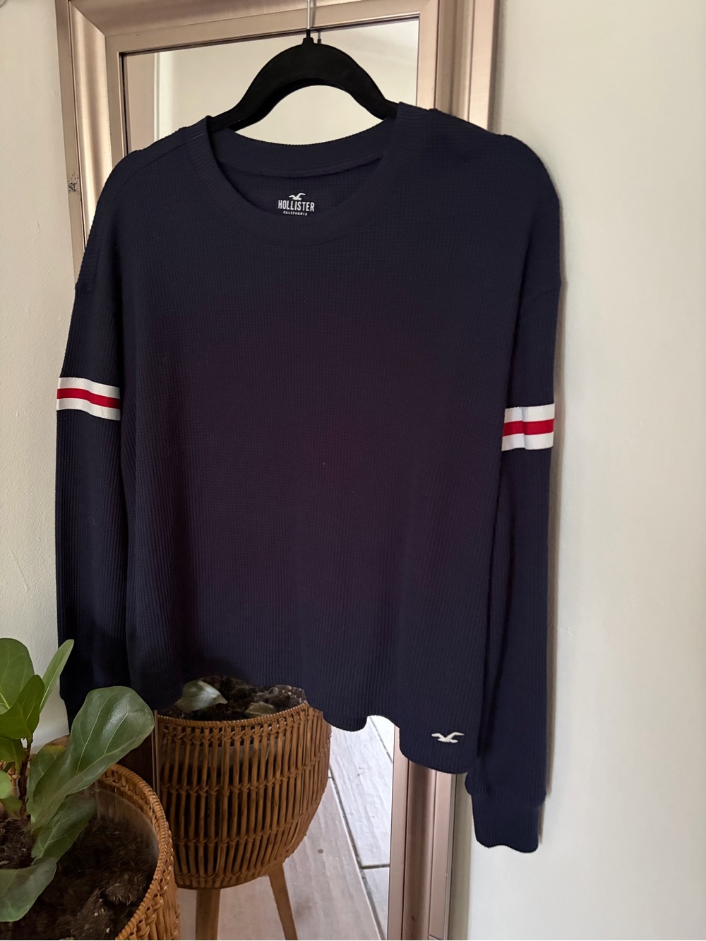 Hollister Boyfriend Tee Small Navy Waffle Kit Long Sleeve